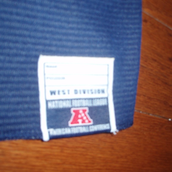 CHARGERS NFL TEAM APPAREL REVERSIBLE MENS JERSEY XL - Picture 6 of 7